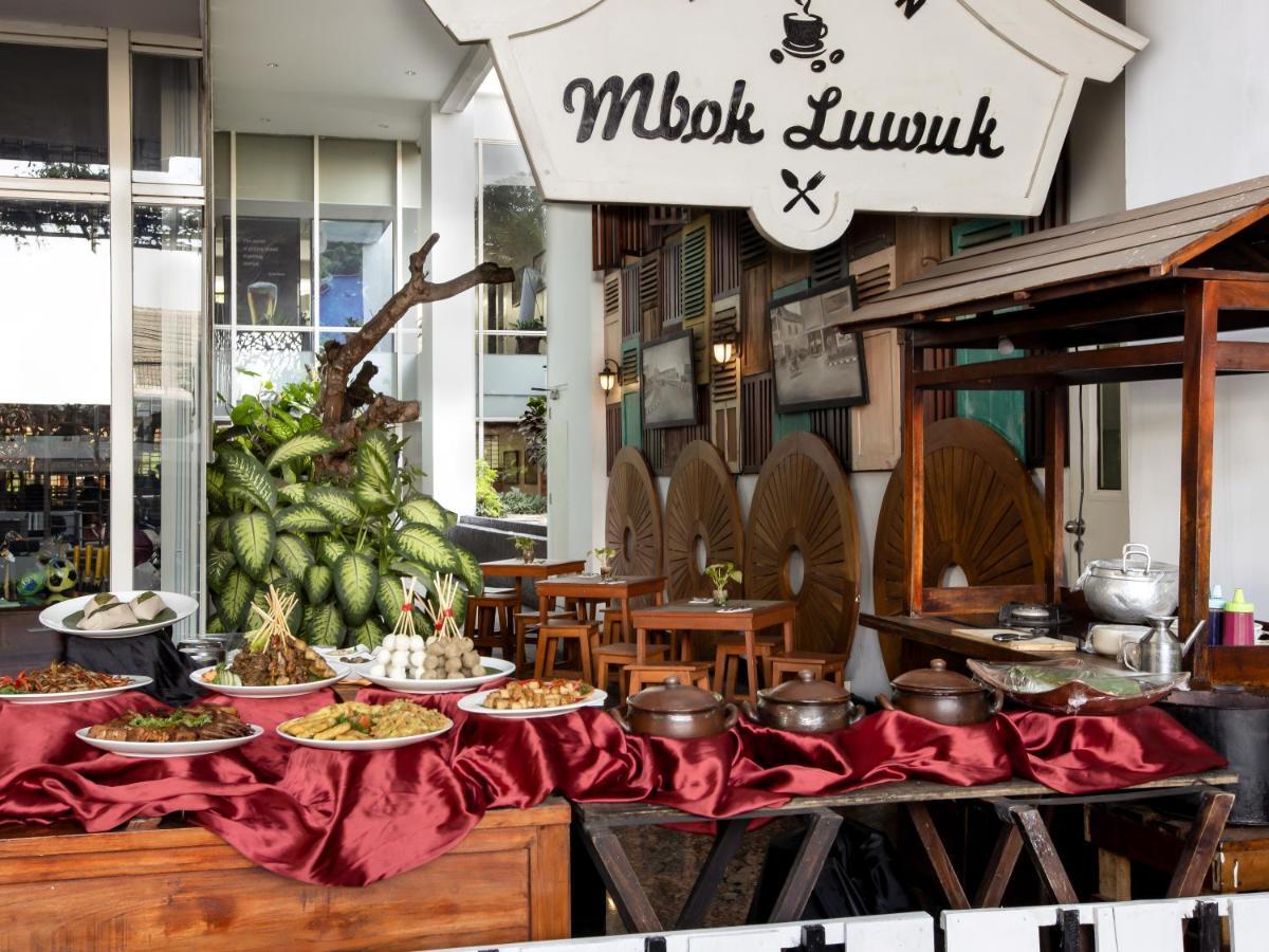 فندق جامبولوك ماليوبورو يوجياكارتا يوغياكارتا المظهر الخارجي الصورة A restaurant in Bangkok